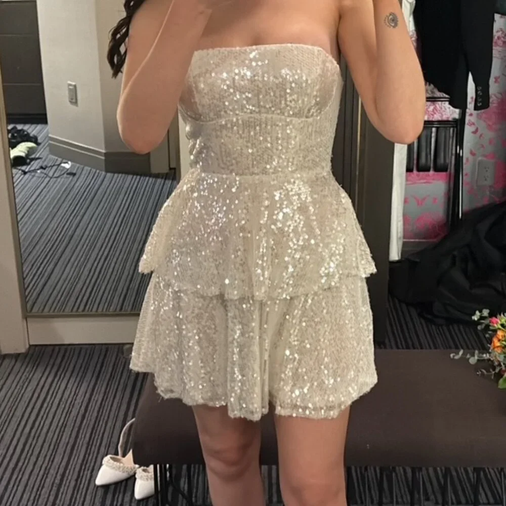 Selfie Leslie Strapless White Sequin Dress - Picture 5 of 5